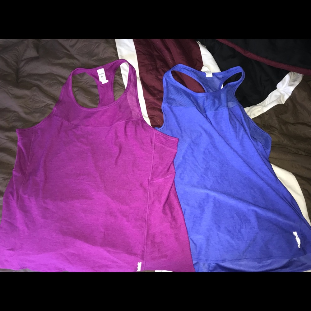 XL Reebok tanks